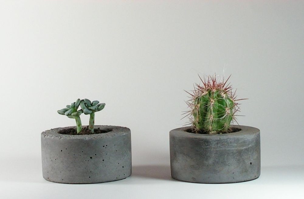 Mini Round Concrete Pot