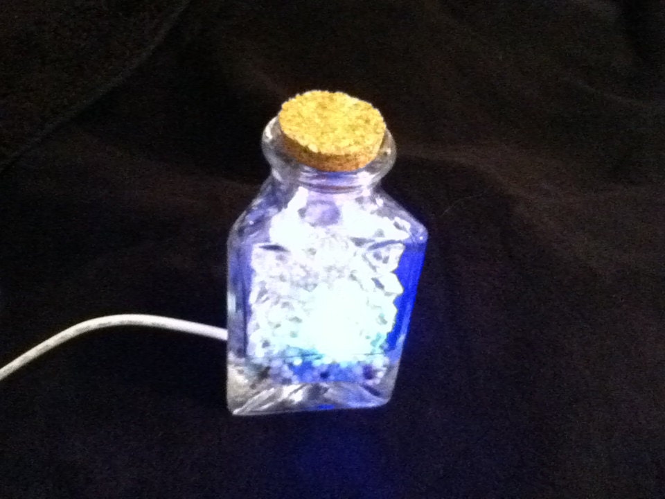 Genie in a Bottle - Crystals-Triangle - USB Powered