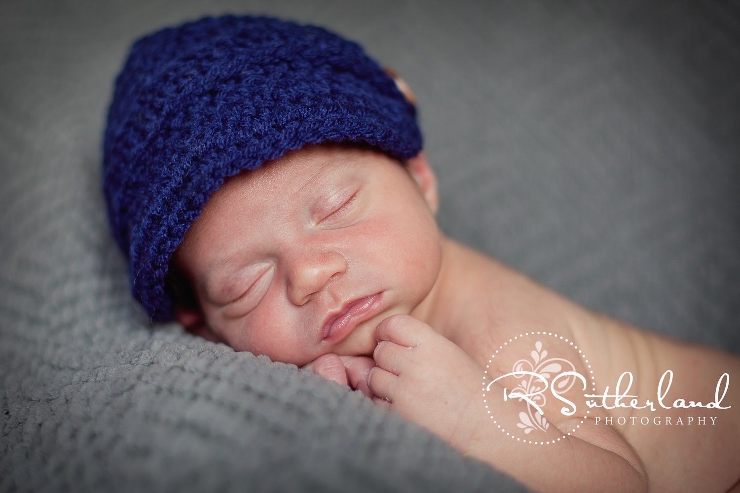 Newborn / Hand Crochet Colonial Blue Newsboy Cap with wooden buttons on sides-Photography Prop