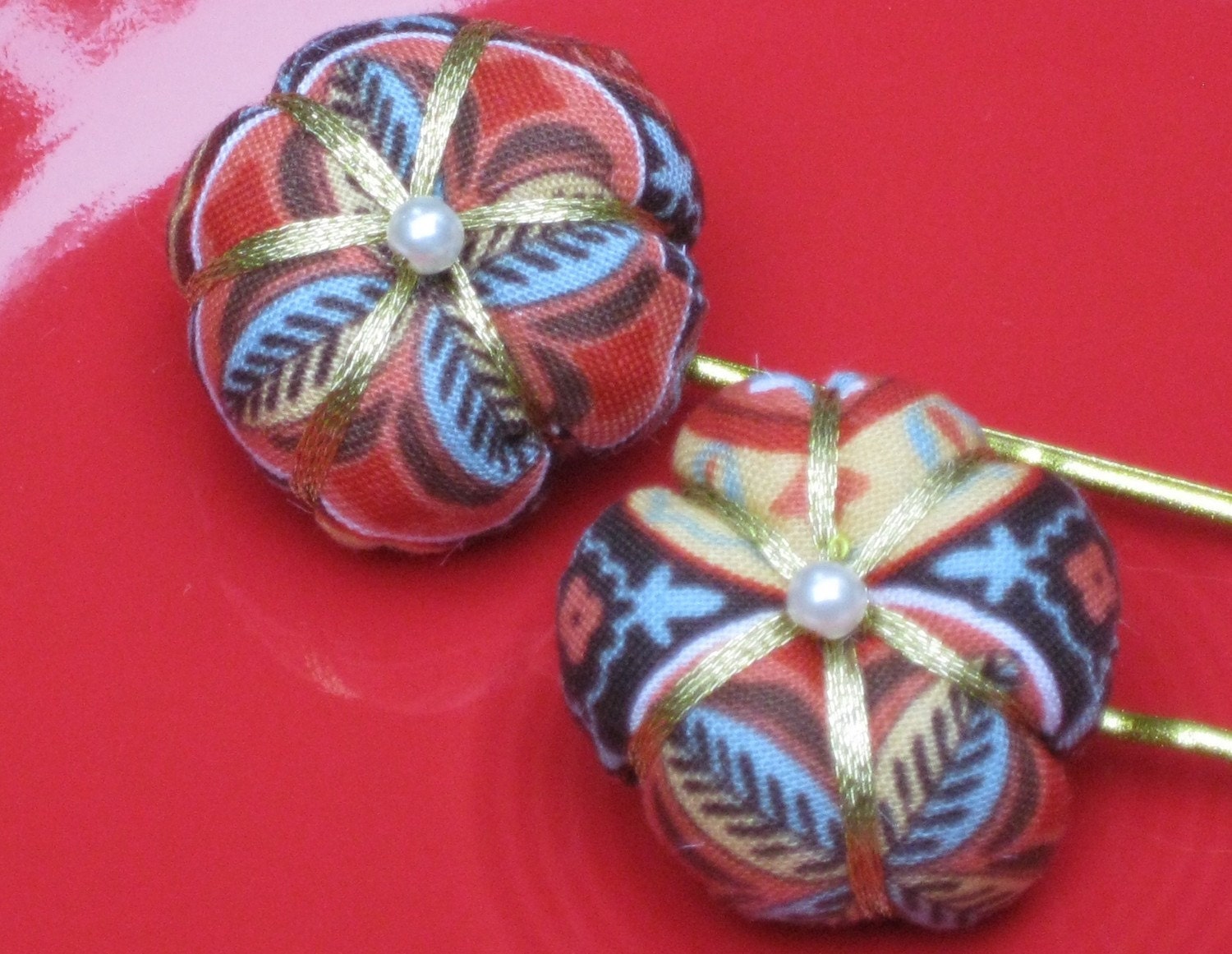 Funky girls hair pins,  rust, brown, gold, pearl