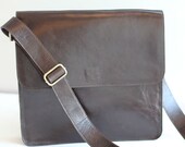 Il Postino in Dark Chocolate Brown - Leather Messenger Bag