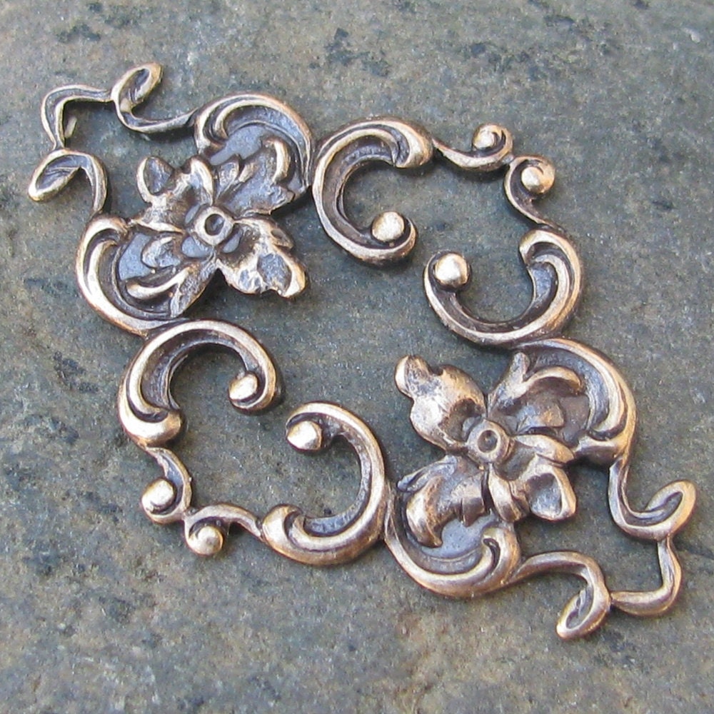 Floral Metal Stamping Connector Jewelry Findings Antiqued Brass Color 1245 - 6 Pieces