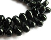 Black Onyx drop briolettes, 10mm - 15mm, 6 gemstone beads