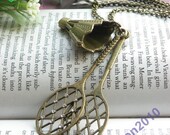 Pretty retro copper 3d badminton battledore necklace pendant vintage style