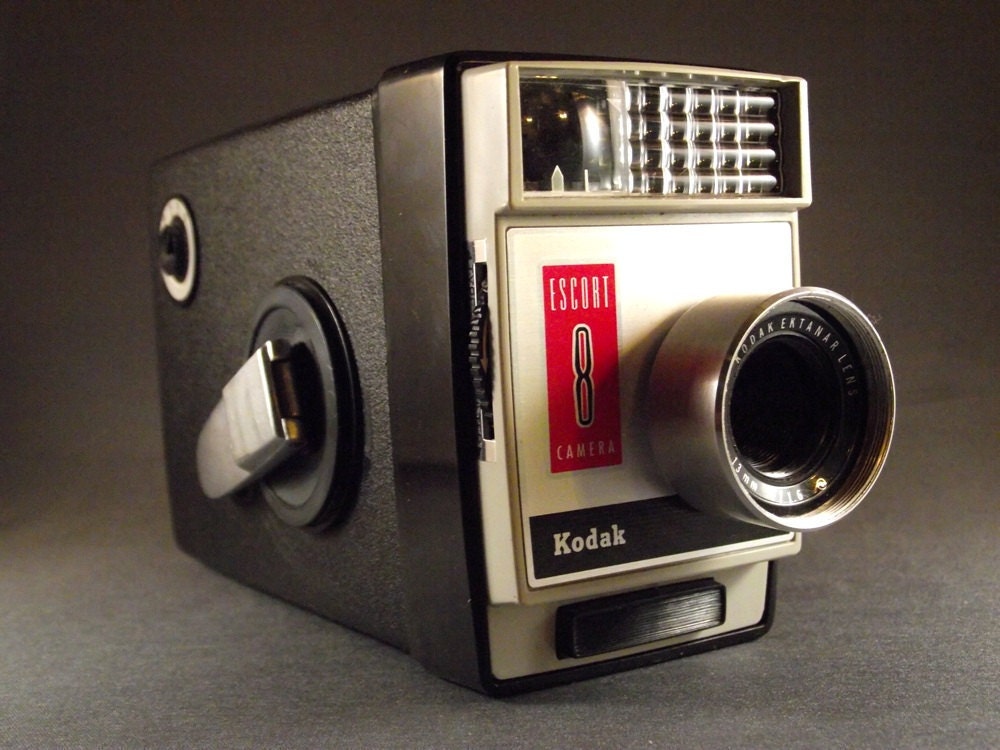1960's Kodak 8mm Film Movie Camera - Escort 8