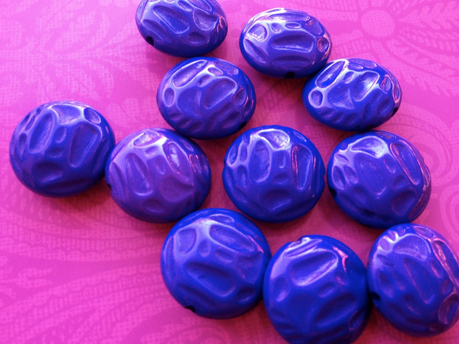 Vintage Beads, Purple Lucite Opaque Round Lentil Beads, 16mm, (6)