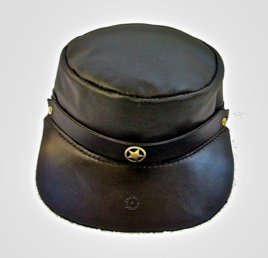 Black leather cap. - WoodBoneAndStone