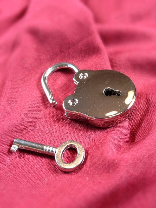 Large  Nickel Plated Working Padlock