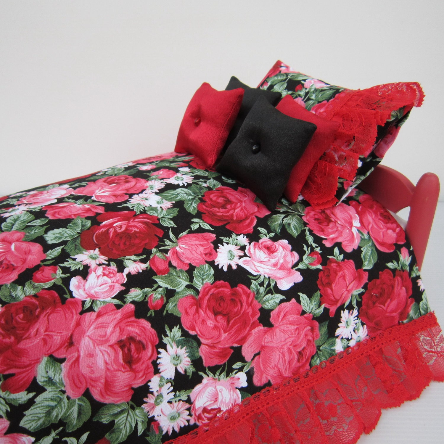 scale 1:6 Miniature Dollhouse Doll Red Rose flowery Bedding set linens Blythe Barbie Bratz