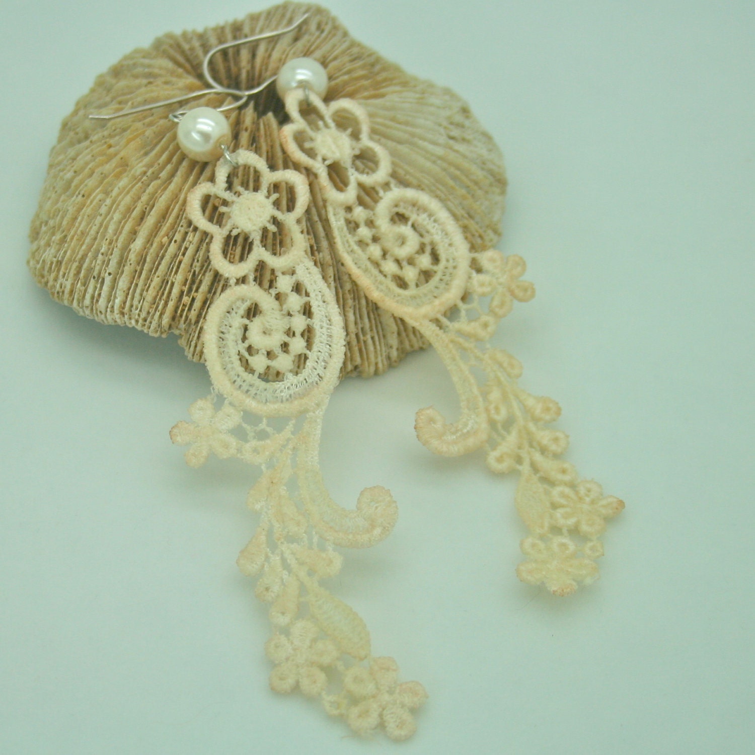 Ivory lace earring