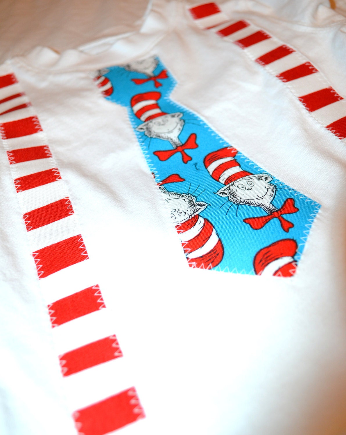 NEW Boy Onesie with Suspenders and tie Dr. Suess Cat in the Hat Photo Prop NB 0-3 / 3-6 / 6-9 / 12 / 24 months