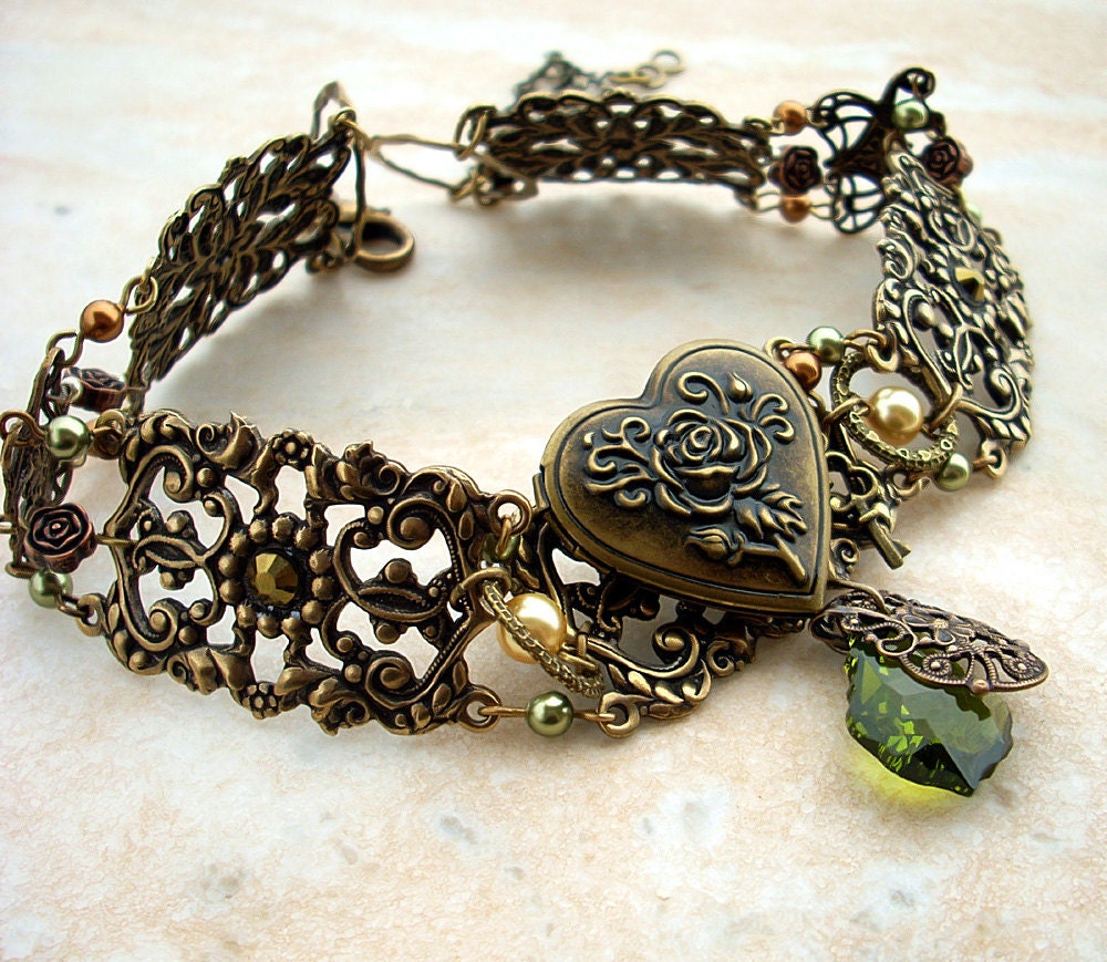 Filigree Choker with Heart Locket