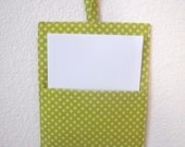 Mini Wall Pocket/Pale Green Dot On Green