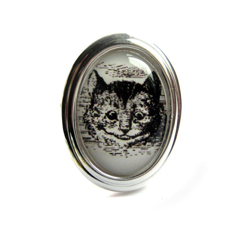We're All Mad Here Victorian Alice in Wonderland Cheshire Cat Ring from Hoolala