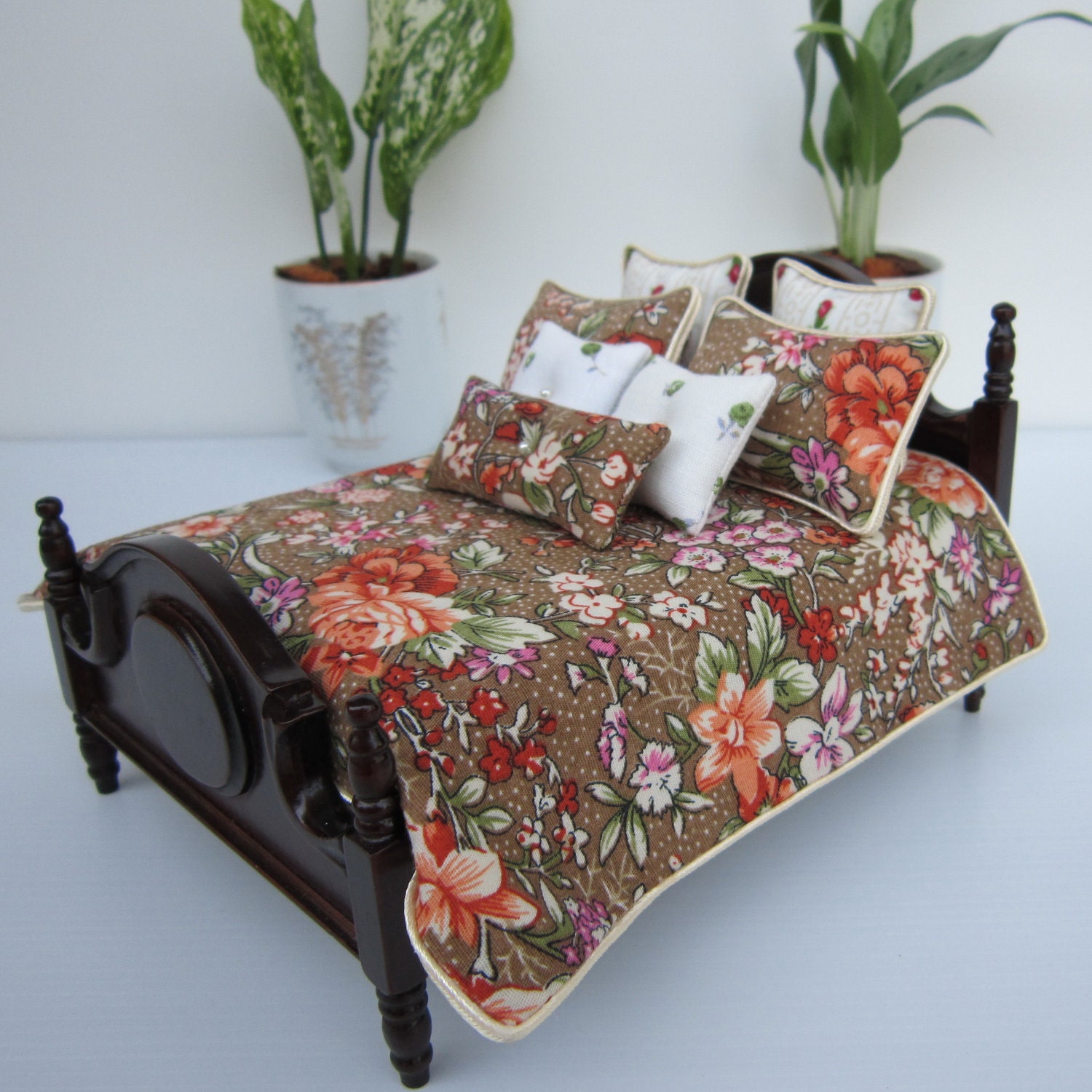 Miniature Dollhouse Brown Orange Flowery  Bedding 1:12 scale for double bed