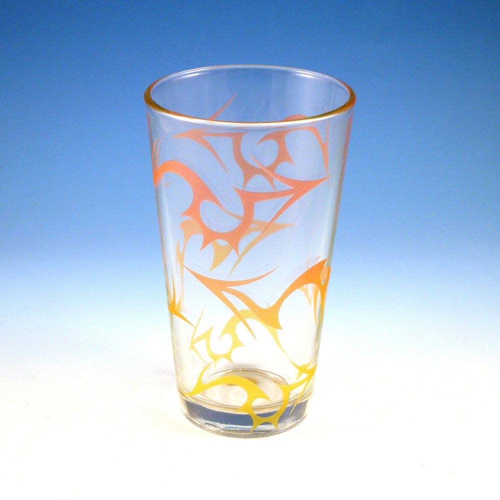 Etched Pint Glass with Tribal Arrows design - Custom Painted