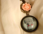 Dolly  (vintage necklace)