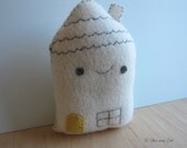 Happy Woolen House of Grey and Yellow