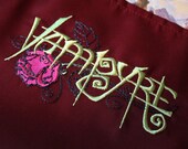 Vampyre Apron (Crimson Red)