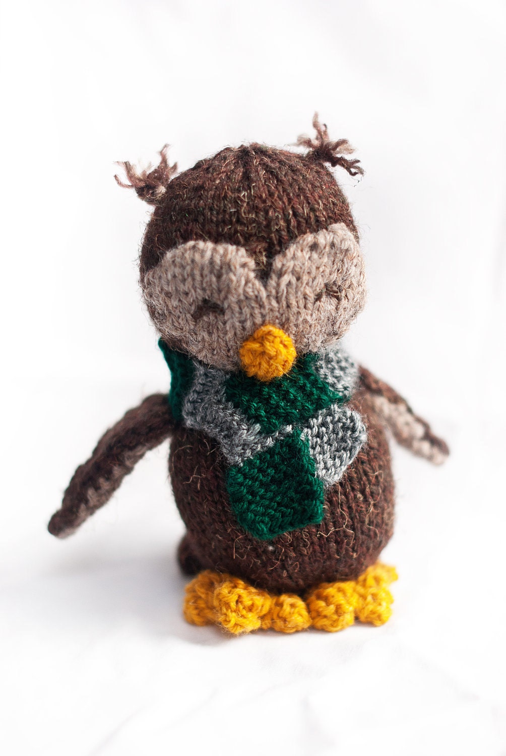 Knit Slytherin Owl
