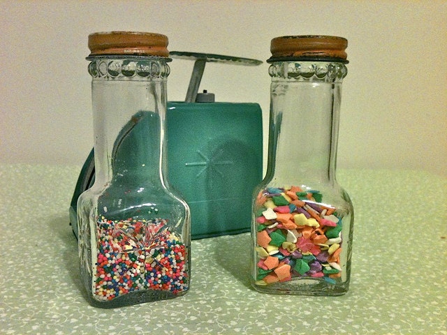 Vintage 1950's Pair of Sprinkles Jars