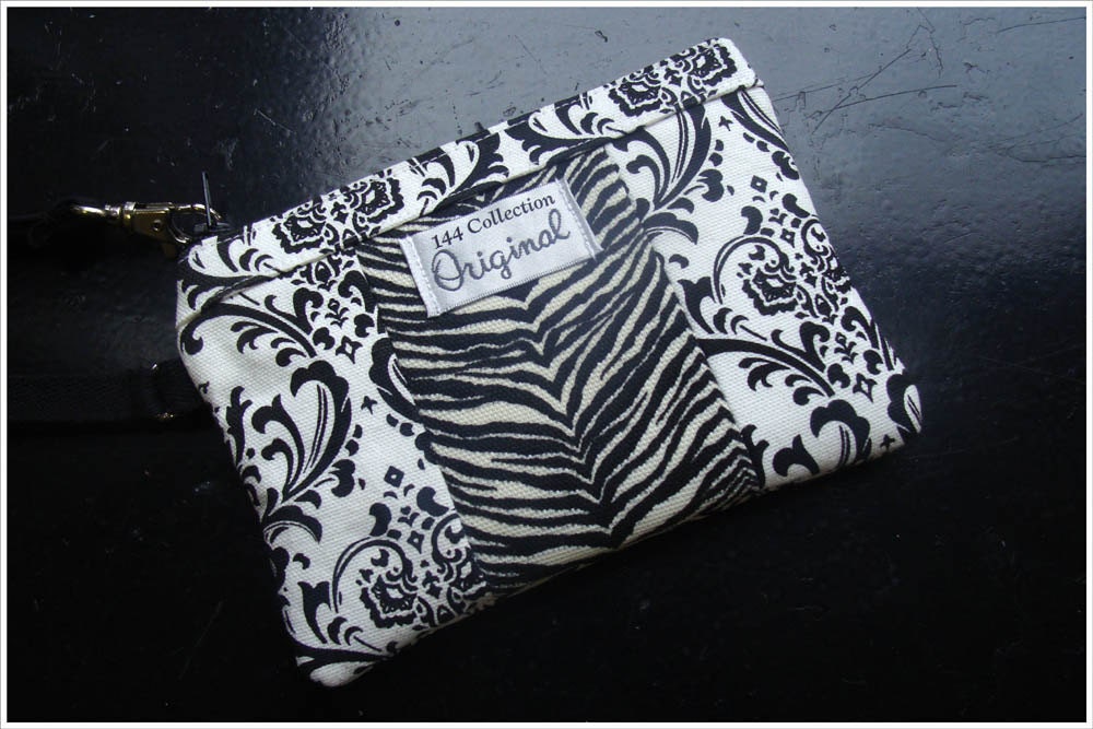 Wristlet - Little Madison Damask Rawen Wristlet