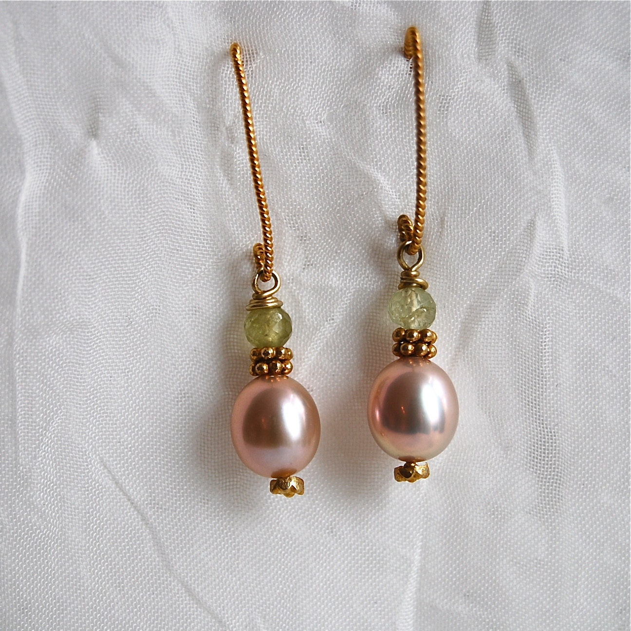 Metallic Pearls Pink Pearl Earrings Garnet beads