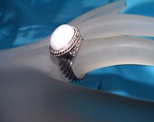 Blue Lace Oval Cut Cabachon Agate Gemstone Sterling Silver Ring