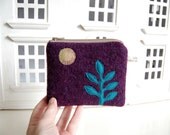 Purple coin purse - with turquoise applique
