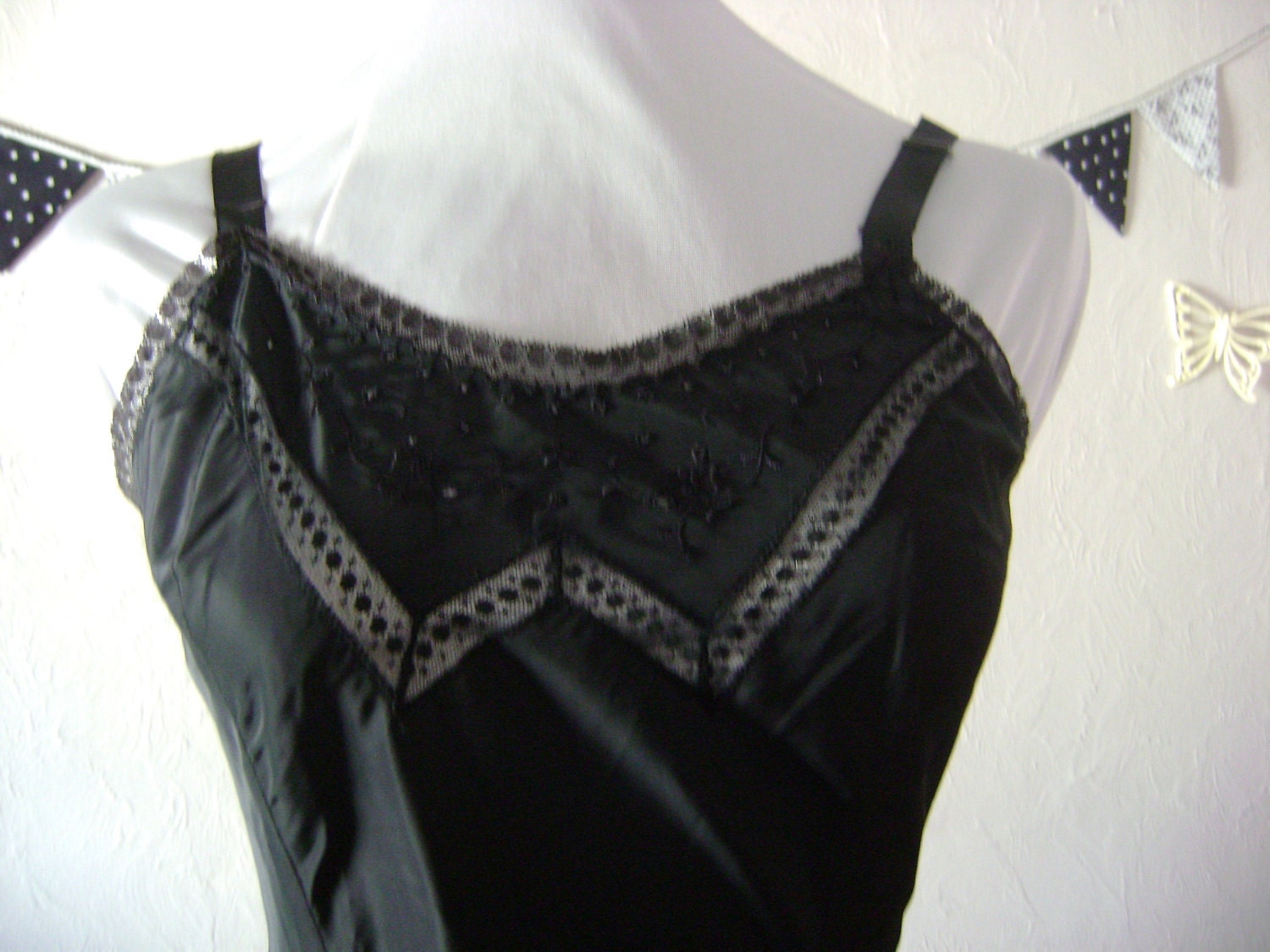 Black Satin Slip - Crystal Pleats and Lace - Barbizon size 14 miss