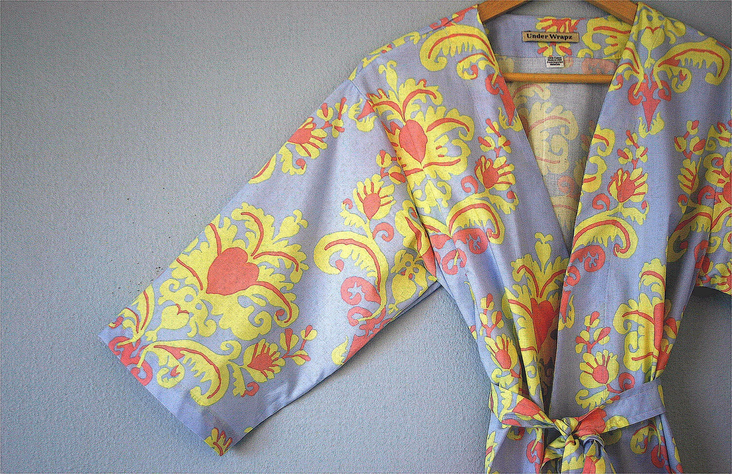 Womens Kimono Robe. Dressing Gown. Wrap. Bathrobe.  Bridesmaid Robe.  Knee Length. Periwinkle Blue.