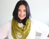 chain warmer necklace infinity loop "mister T" scarf crocheted - lemongrass green yellow