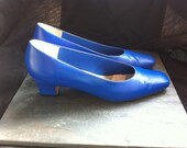BRIGHT Cobalt Blue Vintage 1980s Shoes Size 8 Heels, Pop of Color