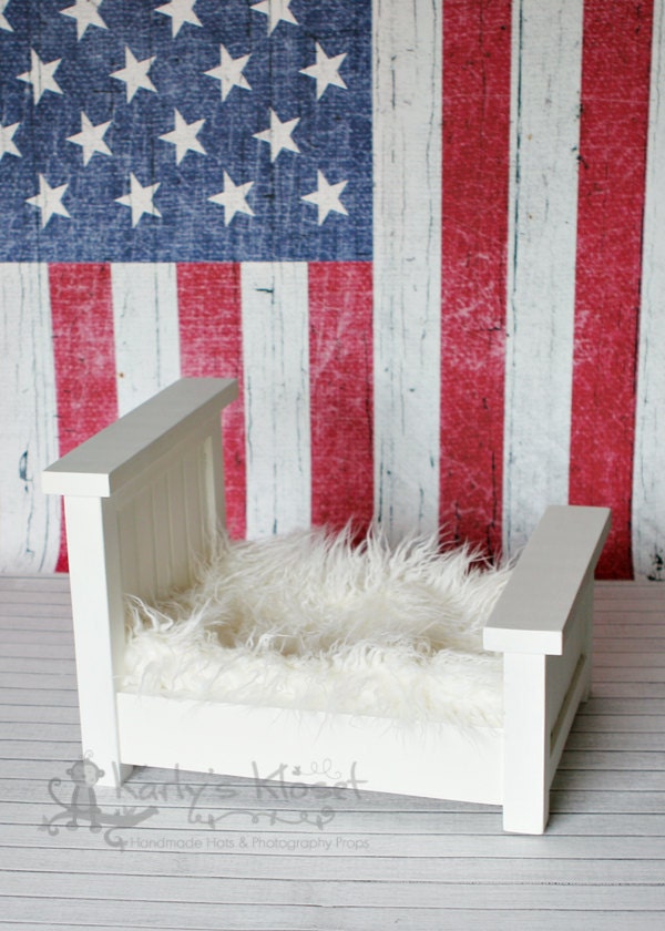 Curly Faux Fur Photography Prop - Off White