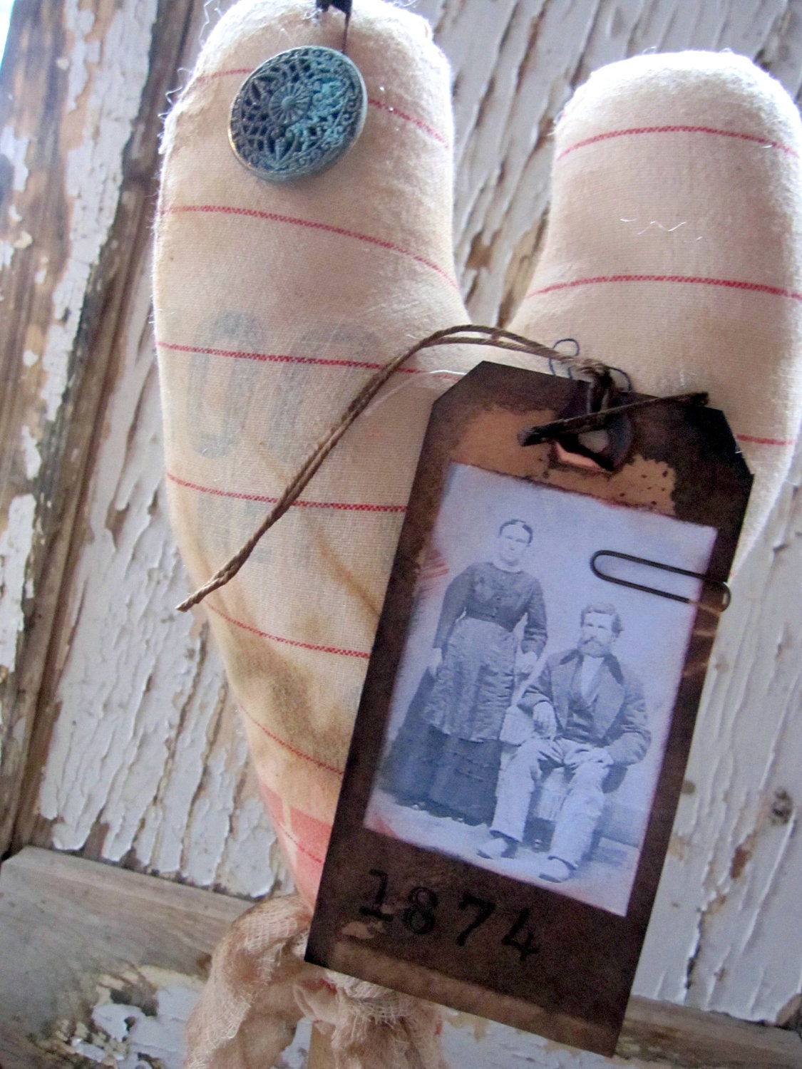 Primitive Valentine Heart Makedo Pincushion Shabby Rustic Cottage Chic cssteam ofg team