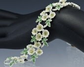 Vintage Enameled White Floral Pattern Bracelet