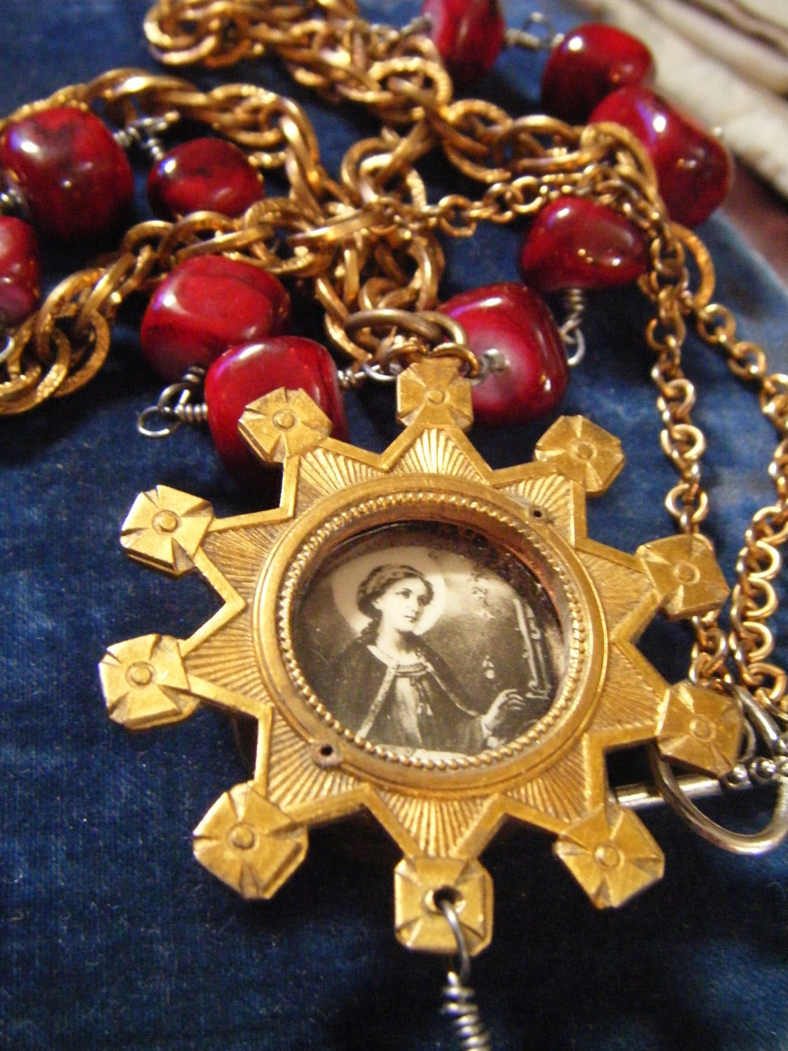 Sacred Heart reliquary necklace Ave Maria Madonna vintage assemblage