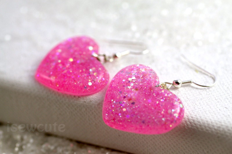 Pretty Pink Earrings - glitter dangle hearts very cute with a shimmery glittery sparkle... by isewcute