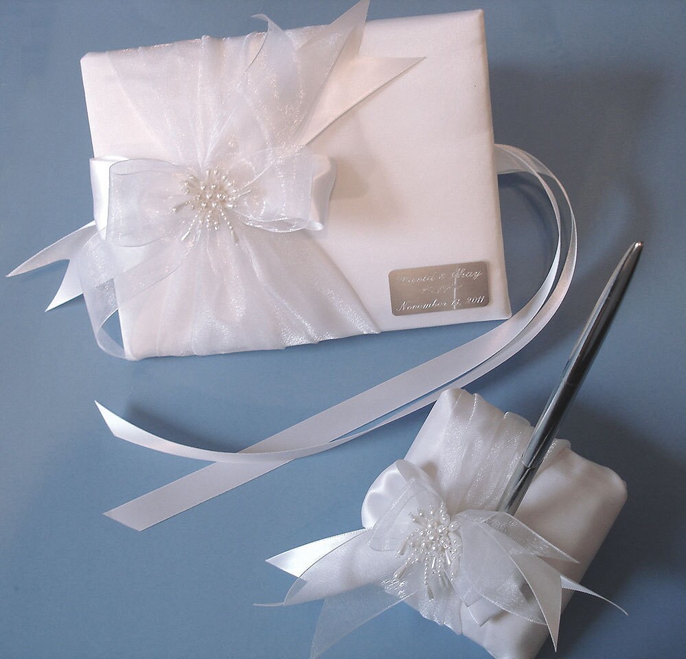 Personalized Guest Book and Wedding Pen in White with Pearls and Professional Engraving