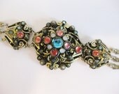 Beautiful Vintage 1930's Victorian Style Cabochon Bracelet