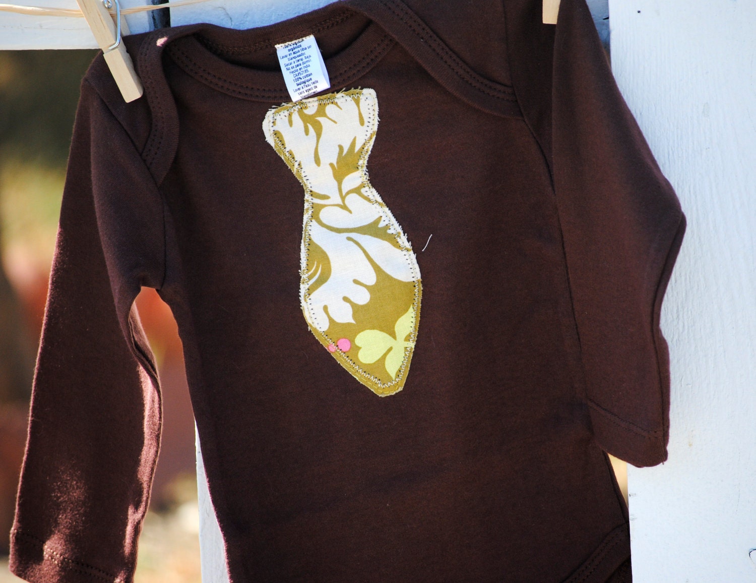 Organic Long Sleeve Bodysuit / Onesie for Boys - Vintage Style Brown -  Sizes: 3-6 mo, 6-12 mo
