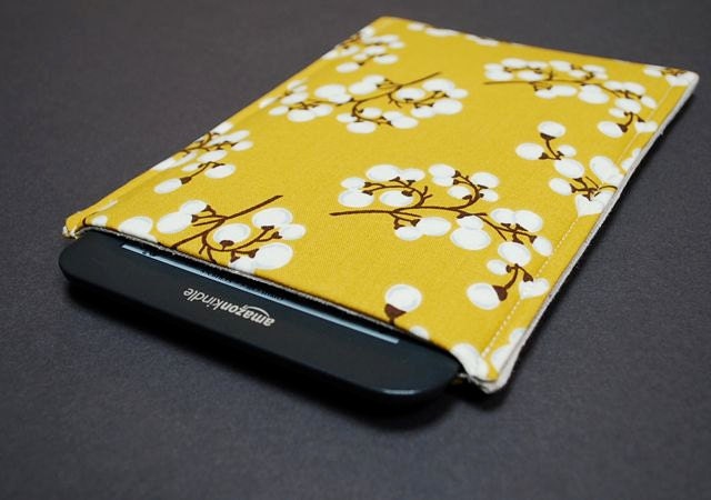 Kindle 4 Case / Kindle 3 Case / Kindle Fire / Nook Simple Touch / Kobo  - Cotton Branch
