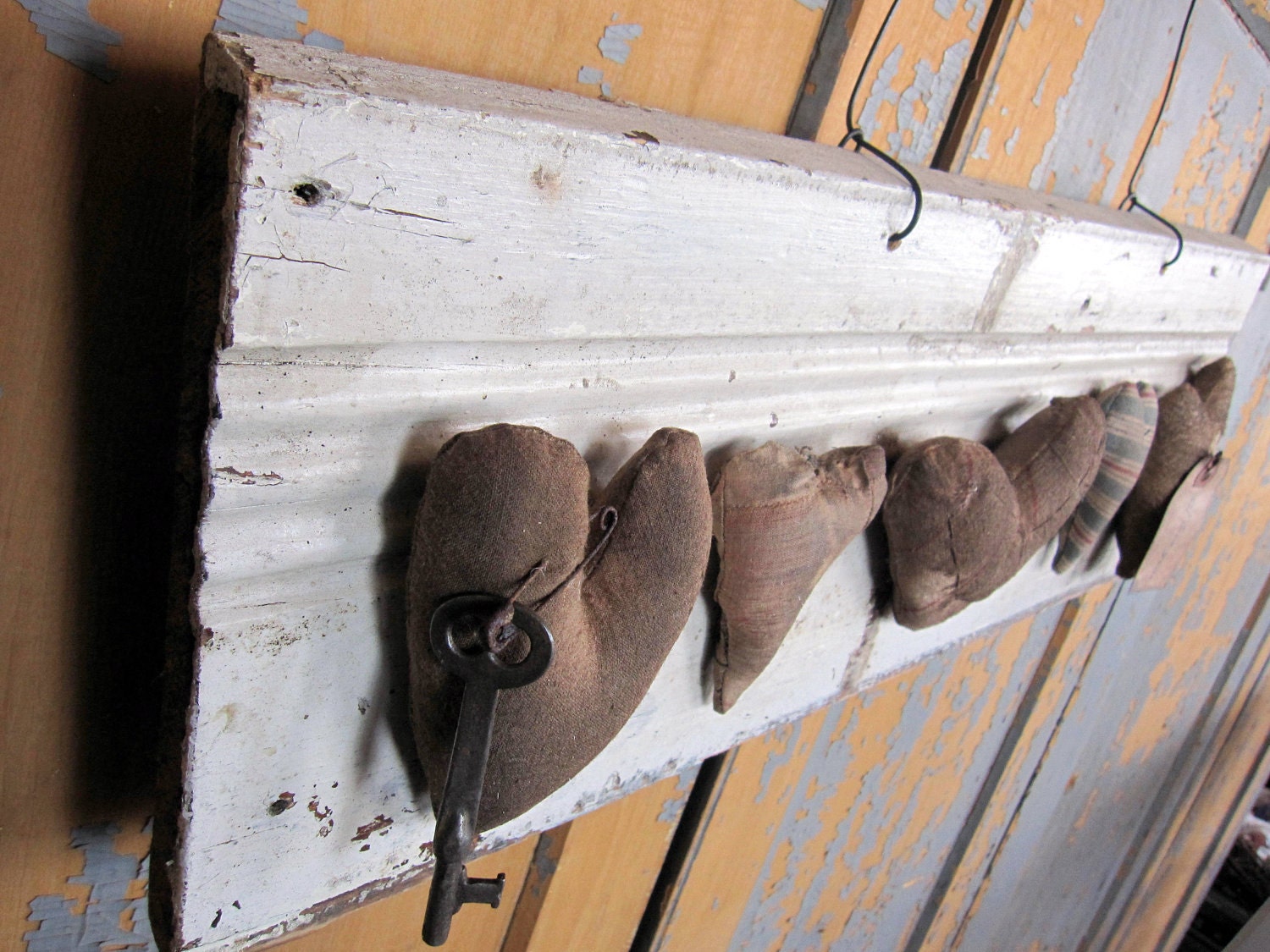 Primitive Sign, Rustic, Hearts, Handmade, Wall Decor, Prim, White, Brown, cssteam, ofg team