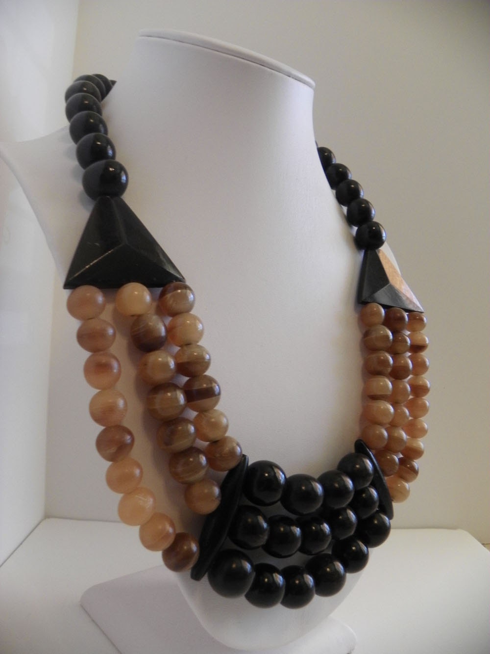 Vintage 70's Edgy BOLD Black & Amber Horn Beaded Statement Collar/Bib Necklace