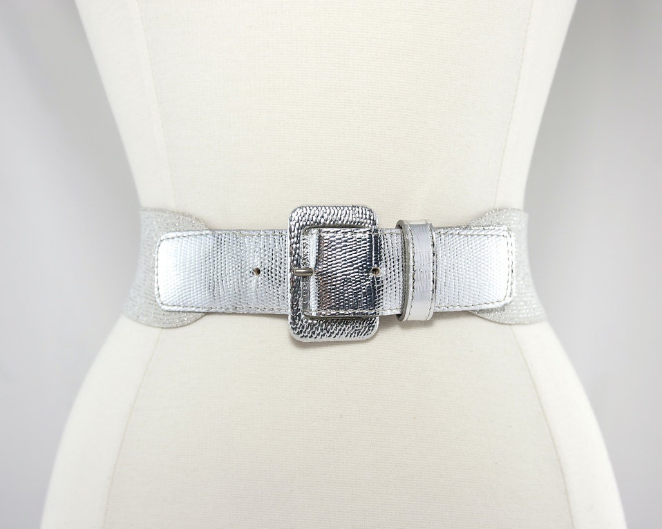 1980s Silver Metallic Elastic Cinch Belt