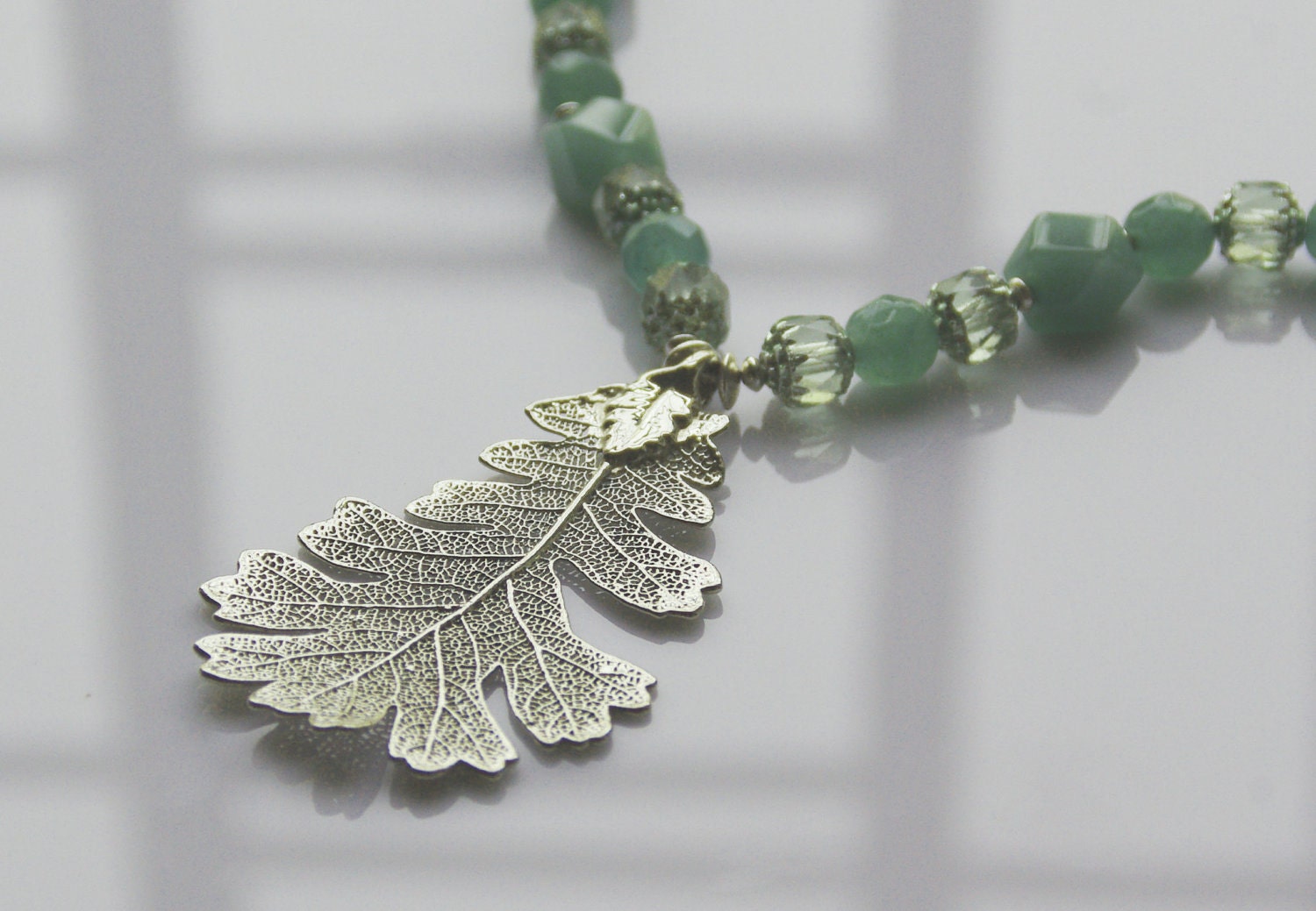 Earthy Natural Leaf Beaded Necklace in Fantasy Light Green Fluorite Gemstones