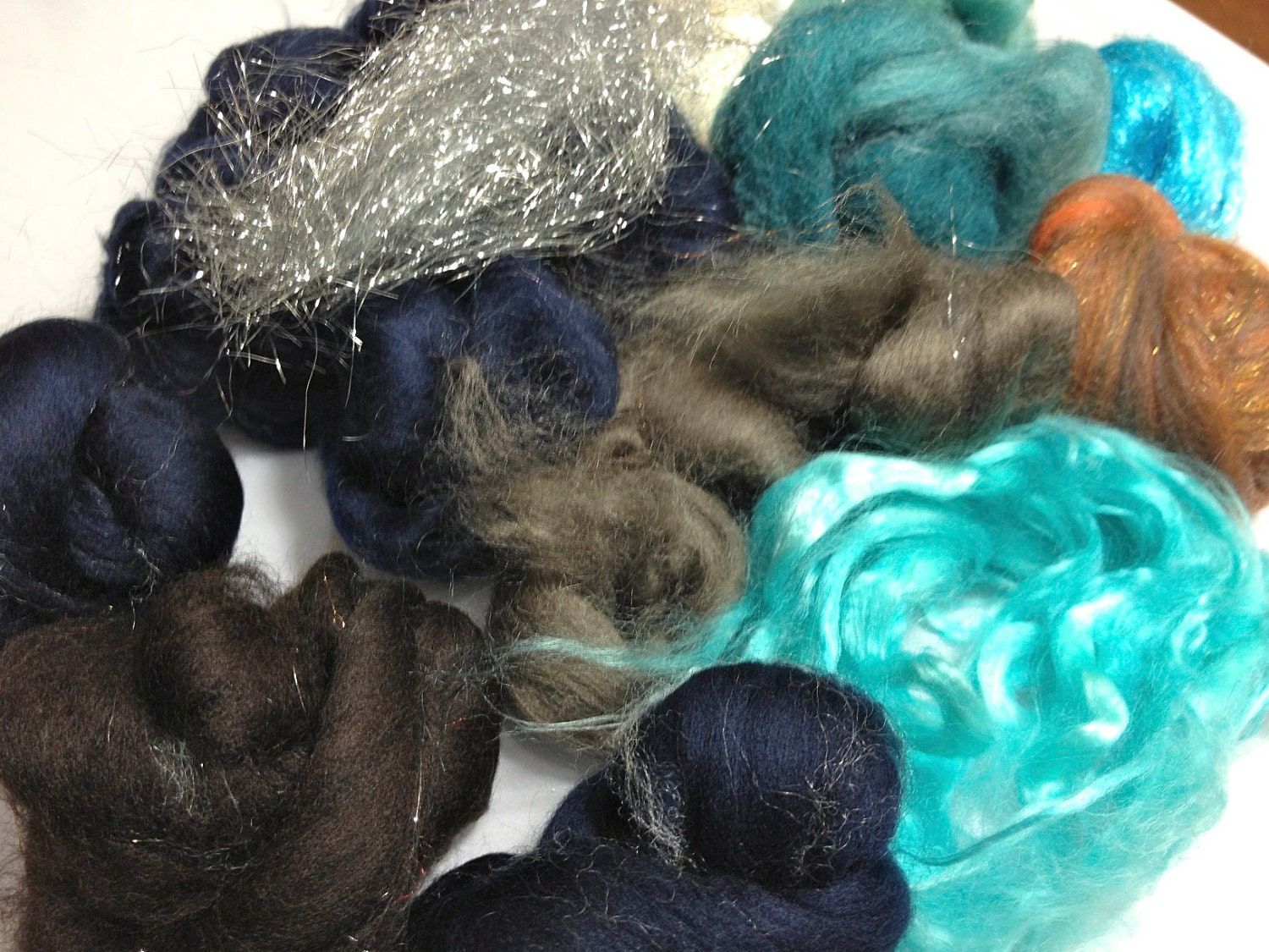 Batt Bites for carding, spinning, felting Luxury Batt Silk Angelina Blue Superfine Merino