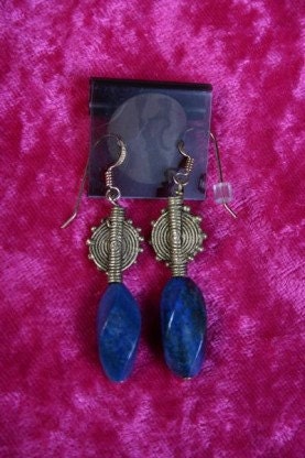 QUEEN  Hapsetsui  Lapis Lazuli  Earrings