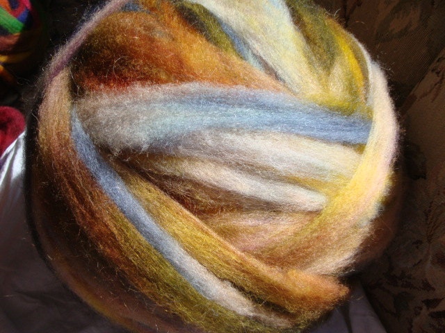 8 oz Coopworth Wool, Blended With White Pygora Goat Hair Fiber Roving 50, 50 Blend