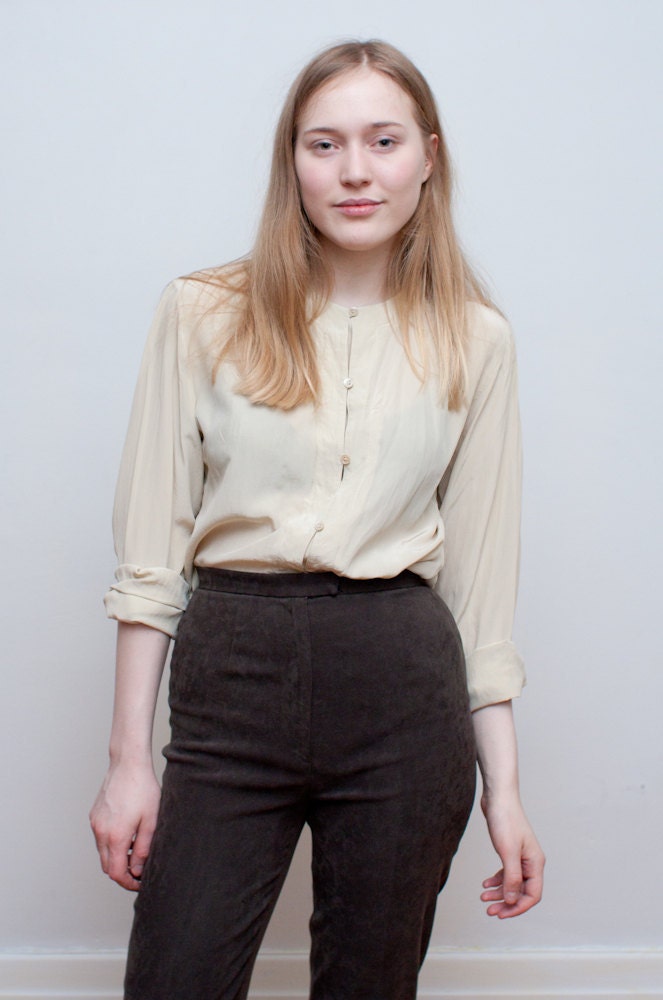 vintage SILK blouse / asian inspired collarless blouse / M